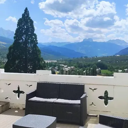 Apartment Luxury In The Castle In