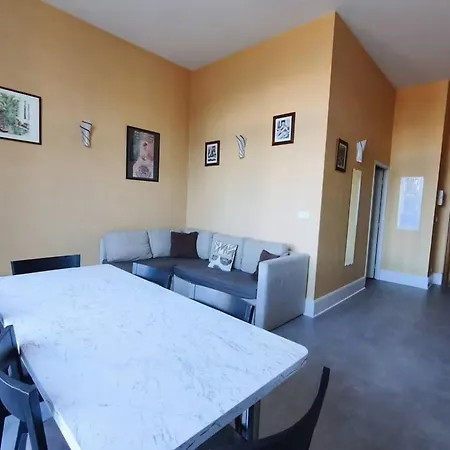 Luxury In The Castle In Apartment