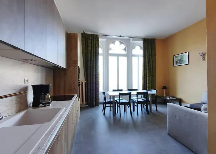 Apartment Luxury In The Castle In